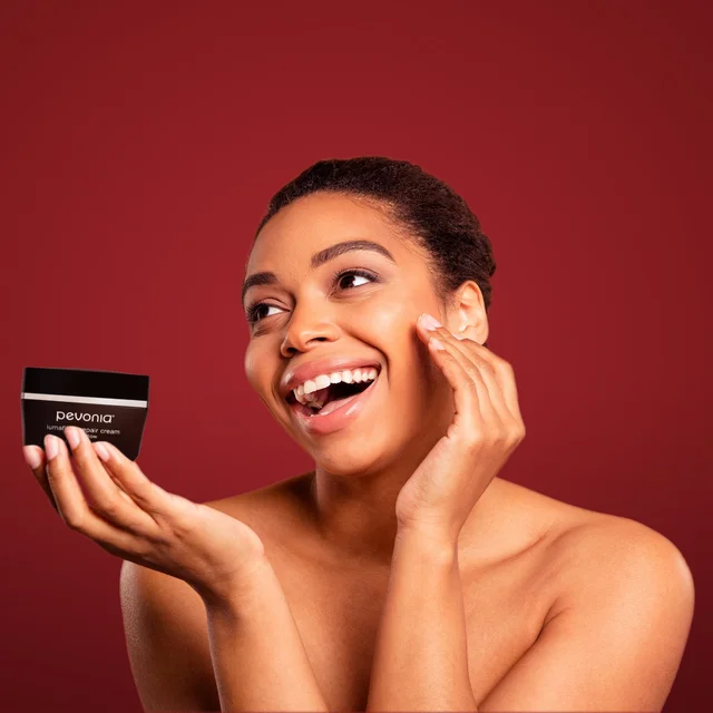 Lumafirm Face Lift & Glow Gift Set